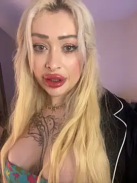 JennaLinn online show from May 6, 2026, 3:10 am