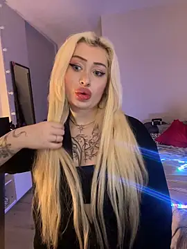 JennaLinn online show from April 29, 2026, 1:54 am