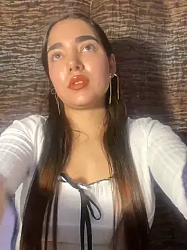 Snapshot of DulceChloe99 chatting on March 13, 2026, 9:20 pm DulceChloe99 online show from March 13, 2026, 9:20 pm