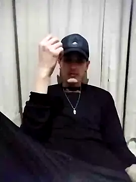 Snapshot of BIG___BEN chatting on December 15, 2024, 12:28 pm BIG BEN online show from December 15, 2024, 12:28 pm