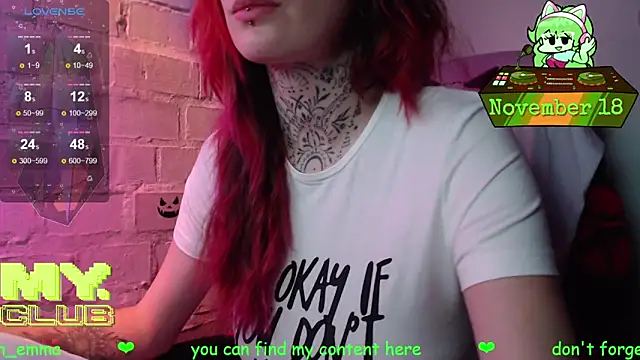 Snapshot of Witch_Emma chatting on November 18, 2025, 9:45 am Witch Emma online show from November 18, 2025, 9:45 am