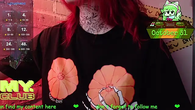 Snapshot of Witch_Emma chatting on October 31, 2025, 10:23 am Witch Emma online show from October 31, 2025, 10:23 am