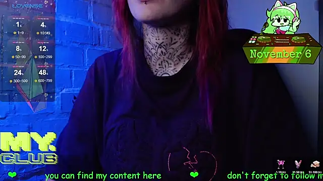 Snapshot of Witch_Emma chatting on November 6, 2025, 8:13 pm Witch Emma online show from November 6, 2025, 8:13 pm