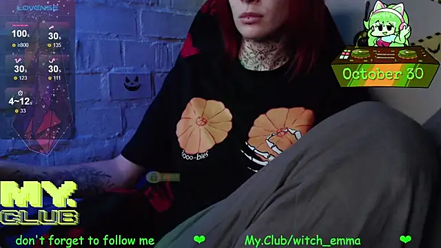 Snapshot of Witch_Emma chatting on October 30, 2025, 9:07 am Witch Emma online show from October 30, 2025, 9:07 am