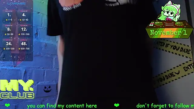 Snapshot of Witch_Emma chatting on November 1, 2025, 10:20 am Witch Emma online show from November 1, 2025, 10:20 am