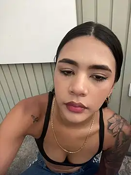 Snapshot of AntonellaRossi chatting on July 24, 2026, 6:04 pm AntonellaRossi online show from July 24, 2026, 6:04 pm