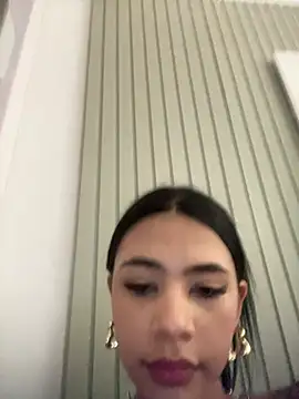 Snapshot of AntonellaRossi chatting on June 8, 2026, 5:35 pm AntonellaRossi online show from June 8, 2026, 5:35 pm