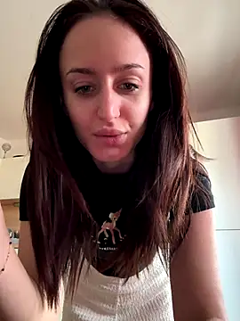 Snapshot of Zeyna1 chatting on November 9, 2025, 12:42 pm Zeyna1 online show from November 9, 2025, 12:42 pm