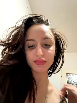 Snapshot of Zeyna1 chatting on November 28, 2025, 3:56 pm Zeyna1 online show from November 28, 2025, 3:56 pm