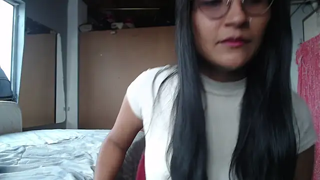 leah-666 online show from July 22, 2026, 4:53 pm