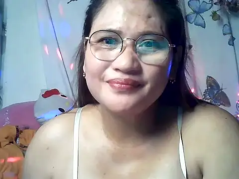 Snapshot of Amazing_Angel22 chatting on April 4, 2026, 3:07 pm Amazing Angel22 online show from April 4, 2026, 3:07 pm