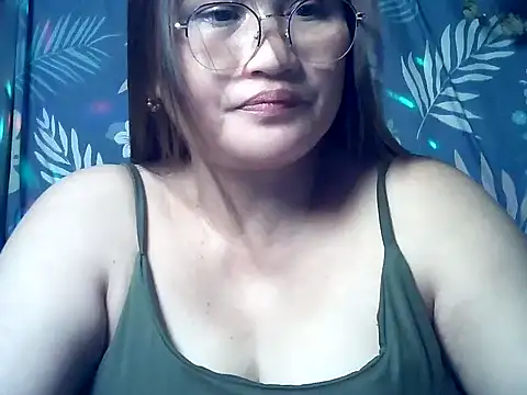 Snapshot of Amazing_Angel22 chatting on May 11, 2026, 2:45 pm Amazing Angel22 online show from May 11, 2026, 2:45 pm