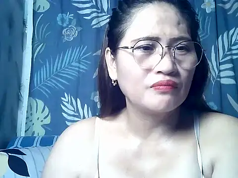 Amazing Angel22 online show from October 6, 2025, 4:41 pm