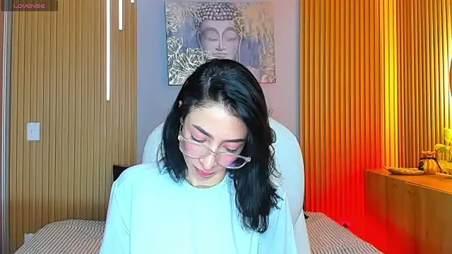 Snapshot of barbie_scoth_ chatting on June 6, 2026, 10:48 pm barbie scoth online show from June 6, 2026, 10:48 pm
