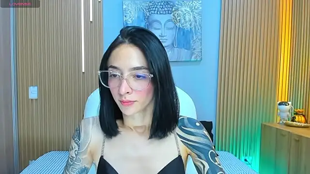 Snapshot of barbie_scoth_ chatting on May 26, 2026, 8:29 pm barbie scoth online show from May 26, 2026, 8:29 pm