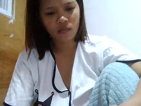 Snapshot of Silly_Girl21 chatting on July 16, 2026, 5:21 pm Silly Girl21 online show from July 16, 2026, 5:21 pm