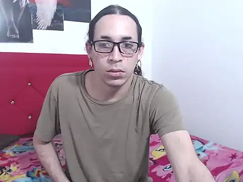 hairy21dick online show from April 27, 2026, 4:32 am