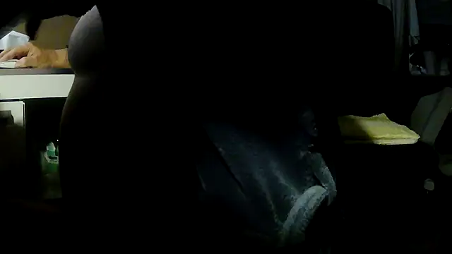 Snapshot of suedel65 chatting on March 2, 2026, 5:08 am suedel65 online show from March 2, 2026, 5:08 am