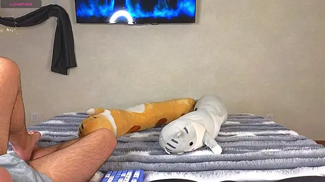 Snapshot of Alenca_hot_sex chatting on November 2, 2025, 5:40 pm Alenca hot sex online show from November 2, 2025, 5:40 pm