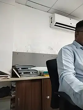 Desi Londa 143 online show from July 1, 2026, 5:41 am