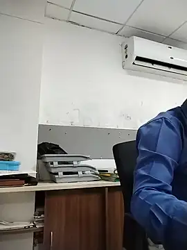 Desi Londa 143 online show from July 6, 2026, 3:46 am