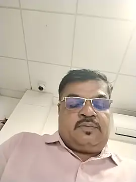 Desi Londa 143 online show from June 30, 2026, 5:07 am