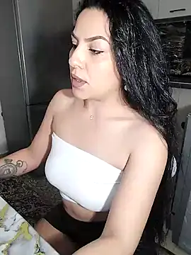 Snapshot of hot-babygirl chatting on January 28, 2025, 9:08 pm hot-babygirl online show from January 28, 2025, 9:08 pm