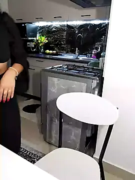 Snapshot of hot-babygirl chatting on November 13, 2025, 8:35 pm hot-babygirl online show from November 13, 2025, 8:35 pm