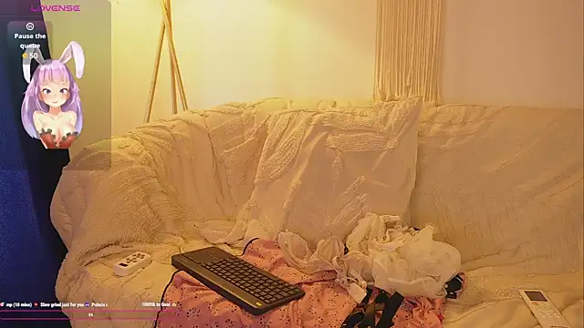 bunnycuteshy online show from October 23, 2025, 3:00 pm