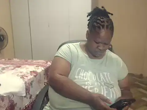 sweetnoziexx online show from April 3, 2026, 4:41 am