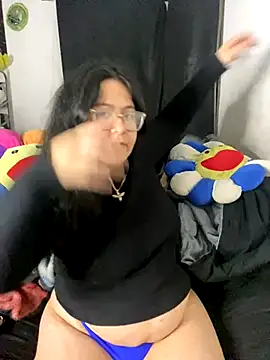 MsConejitaa online show from December 19, 2025, 1:02 pm