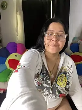 MsConejitaa online show from April 24, 2026, 3:36 pm