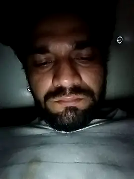 Asif00999999 online show from February 4, 2025, 8:38 pm