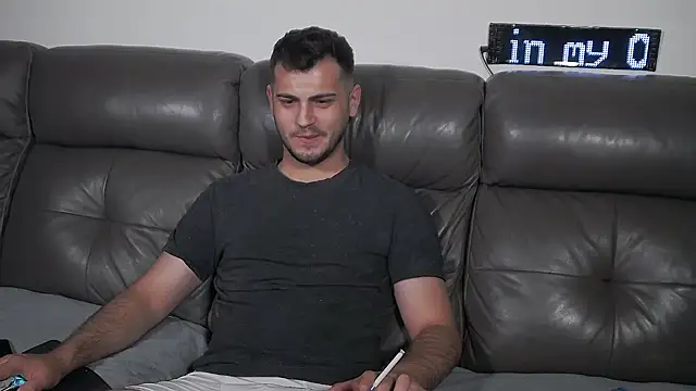 Snapshot of CrazyDom1 chatting on July 23, 2026, 11:00 pm CrazyDom1 online show from July 23, 2026, 11:00 pm