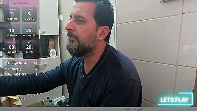 Snapshot of TigerOne19 chatting on December 2, 2025, 7:10 am TigerOne19 online show from December 2, 2025, 7:10 am