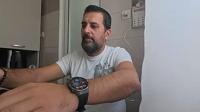 Snapshot of TigerOne19 chatting on November 12, 2025, 10:30 am TigerOne19 online show from November 12, 2025, 10:30 am