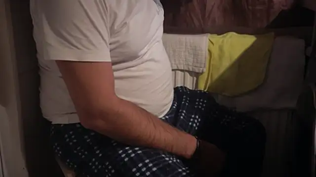 Snapshot of TigerOne19 chatting on November 2, 2025, 8:25 pm TigerOne19 online show from November 2, 2025, 8:25 pm