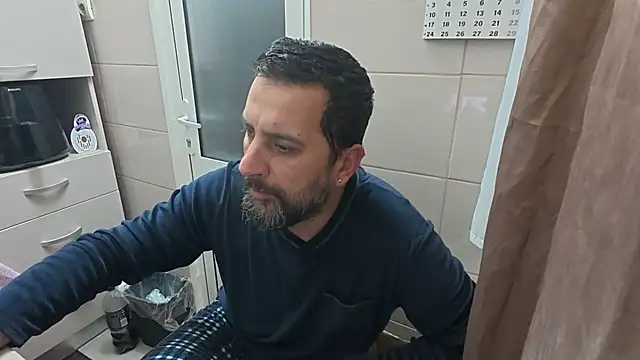 Snapshot of TigerOne19 chatting on November 14, 2025, 4:27 am TigerOne19 online show from November 14, 2025, 4:27 am