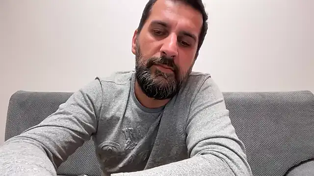 Snapshot of TigerOne19 chatting on November 15, 2025, 8:02 pm TigerOne19 online show from November 15, 2025, 8:02 pm