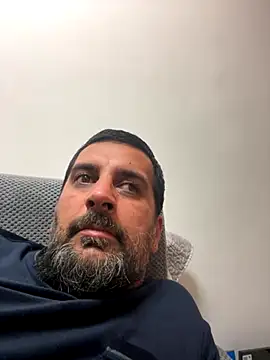 Snapshot of TigerOne19 chatting on November 4, 2025, 3:38 pm TigerOne19 online show from November 4, 2025, 3:38 pm