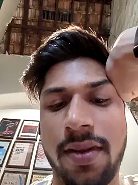  IRRESISTIBLE  online show from April 4, 2026, 11:39 am