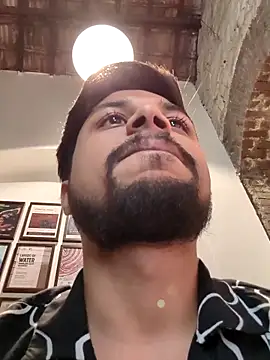  IRRESISTIBLE  online show from February 6, 2026, 11:06 am