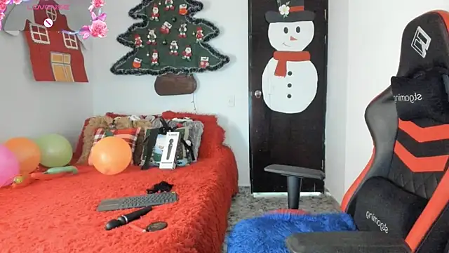 julianne stoone online show from January 4, 2025, 4:00 pm