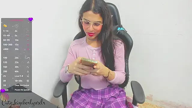 Snapshot of Kim_Wexler chatting on November 28, 2025, 5:29 am Kim Wexler online show from November 28, 2025, 5:29 am