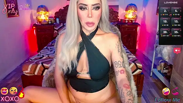 Snapshot of Magnificent_Goddess chatting on May 31, 2026, 3:45 am Magnificent Goddess online show from May 31, 2026, 3:45 am