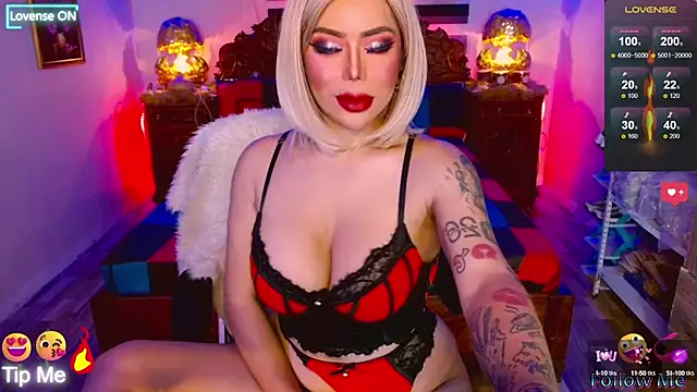 Snapshot of Magnificent_Goddess chatting on October 12, 2025, 5:09 am Magnificent Goddess online show from October 12, 2025, 5:09 am