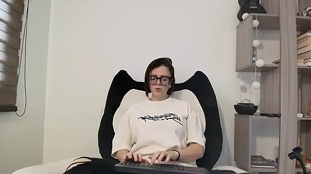 Arya starrk online show from March 9, 2026, 2:20 pm