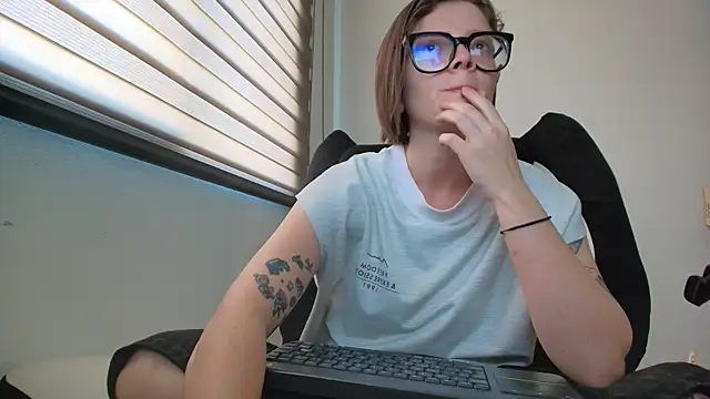 Arya starrk online show from January 13, 2026, 1:37 pm