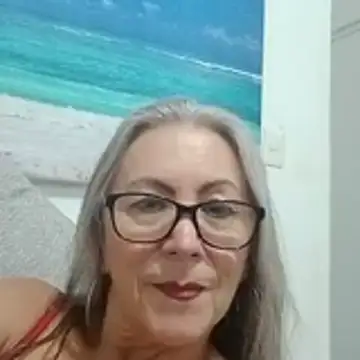 EvaRobinson online show from July 11, 2026, 2:34 am