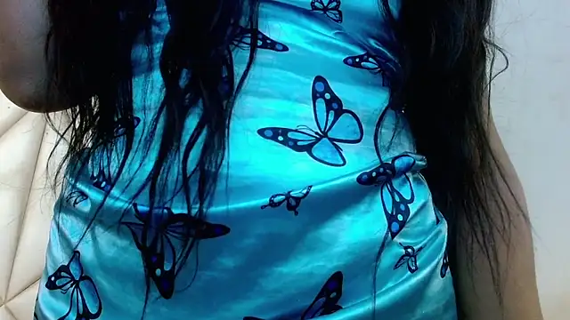 Snapshot of sweet_brunettex_lovingyou chatting on April 15, 2026, 7:47 am sweet brunettex lovingyou online show from April 15, 2026, 7:47 am